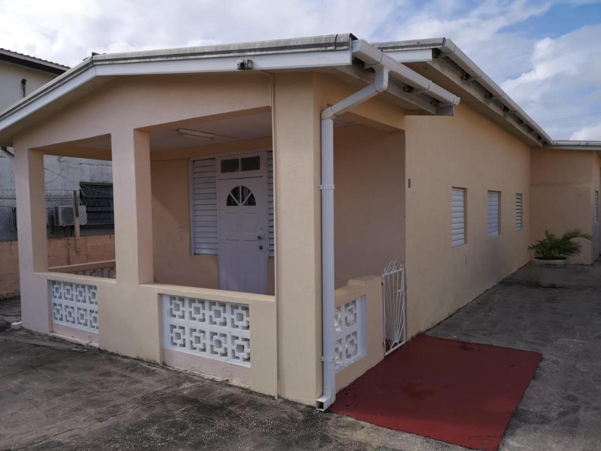 Ventnor House Apartments Bridgetown Exterior photo
